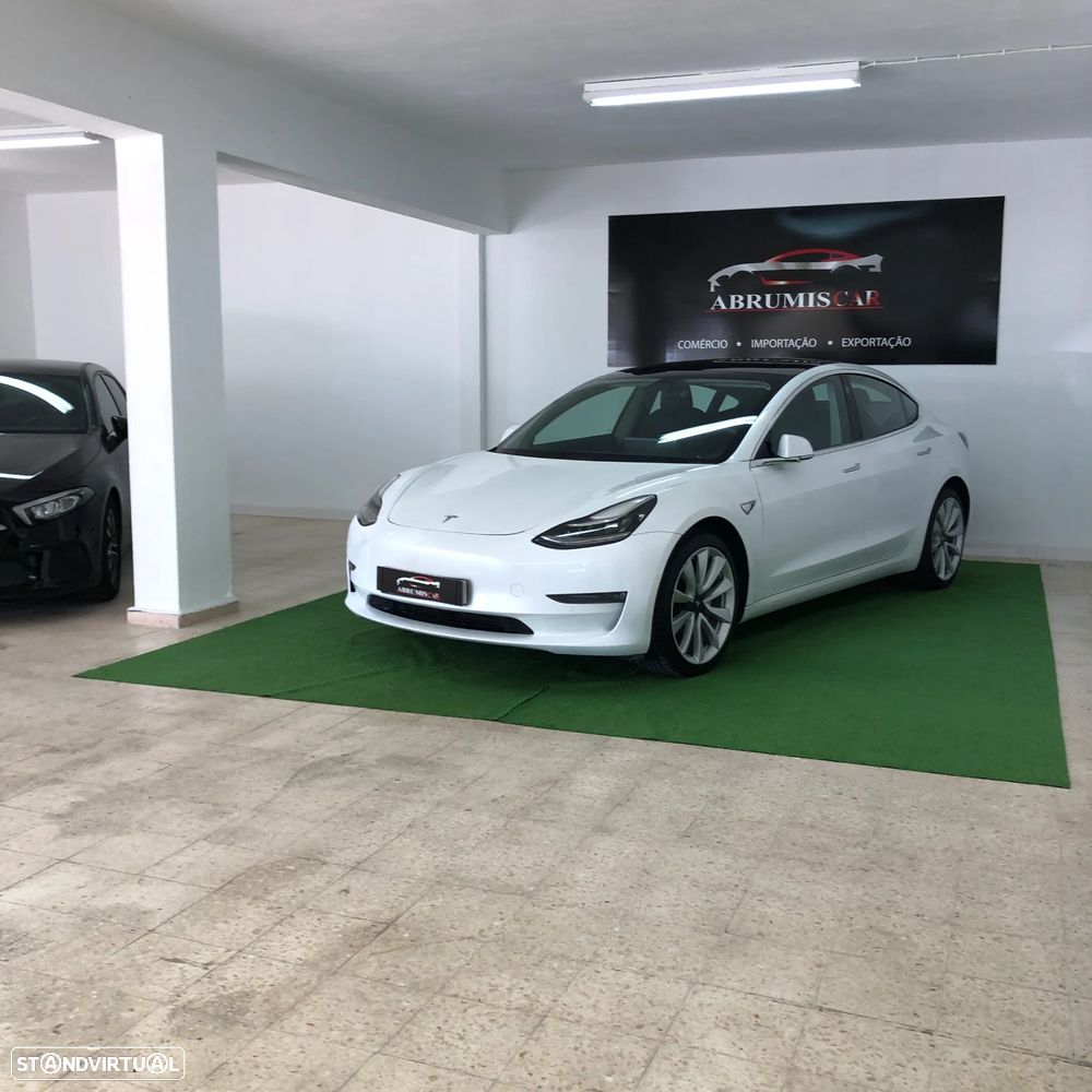 Tesla Model 3 Long-Range Dual Motor AWD - 17