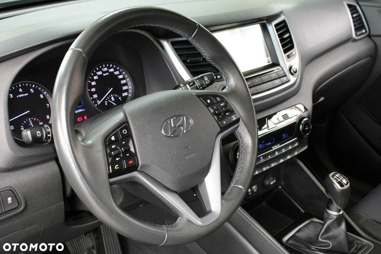Hyundai Tucson 1.6 GDI BlueDrive Style 2WD - 22
