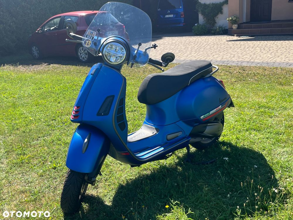 Vespa GTS - 10