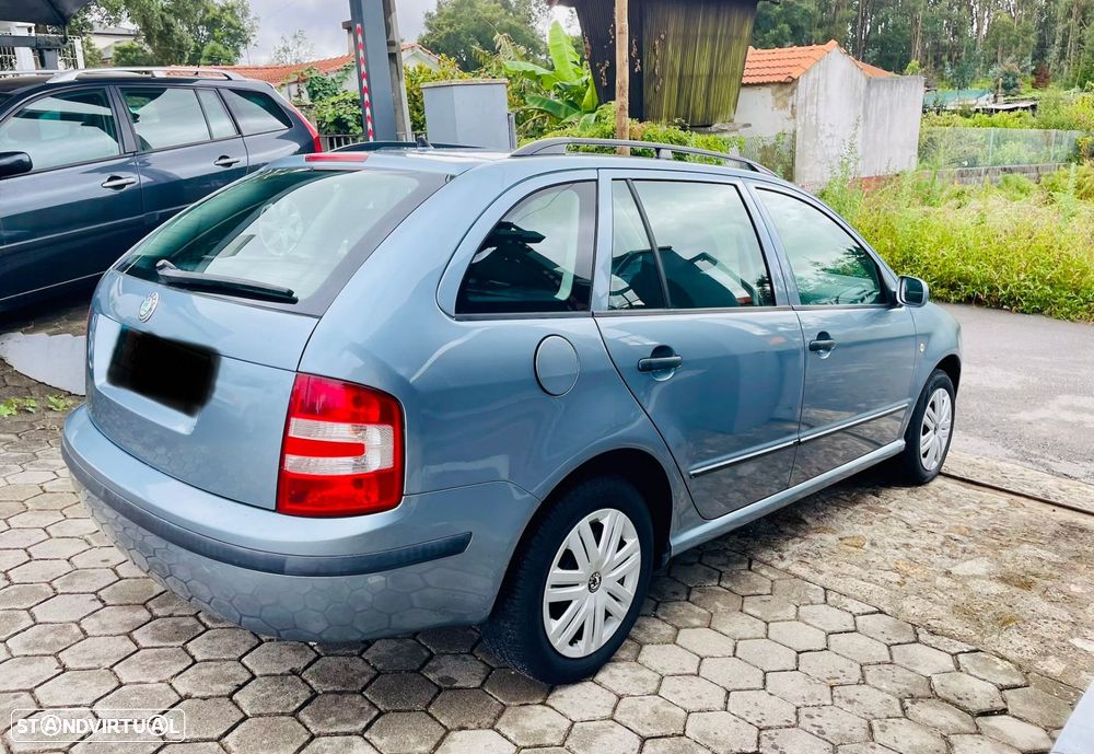 Skoda Fabia Break 1.2 Elegance - 4