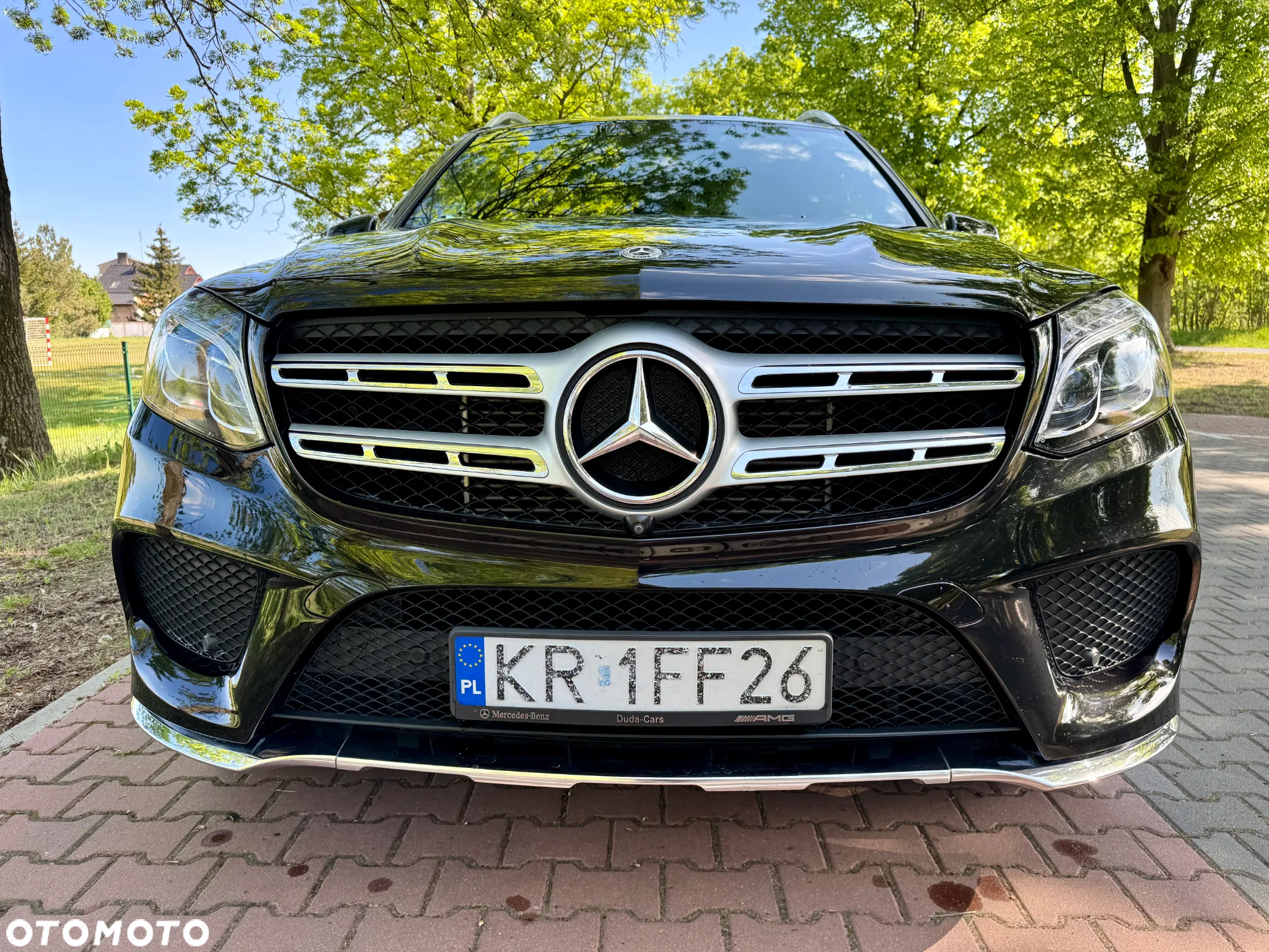 Mercedes-Benz GLS 350 d 4-Matic - 8
