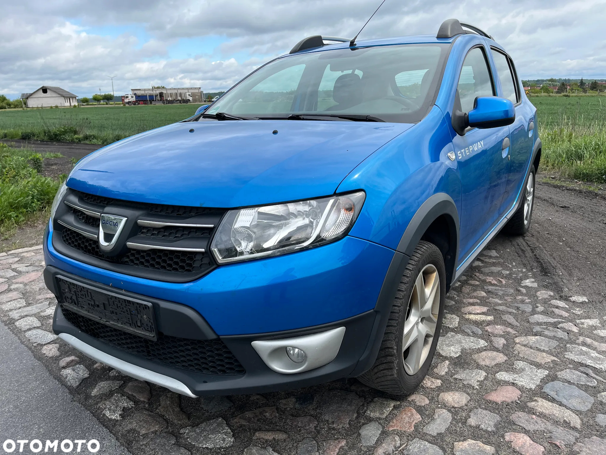 Dacia Sandero - 2