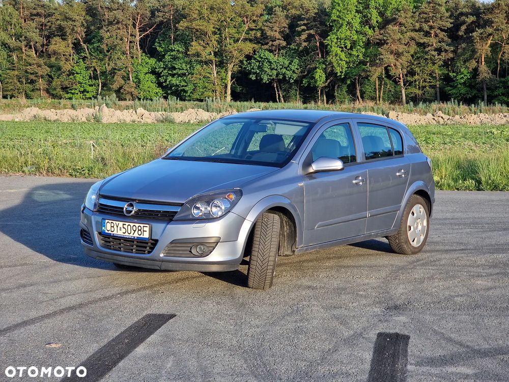Opel Astra 1.6 Edition Plus - 2