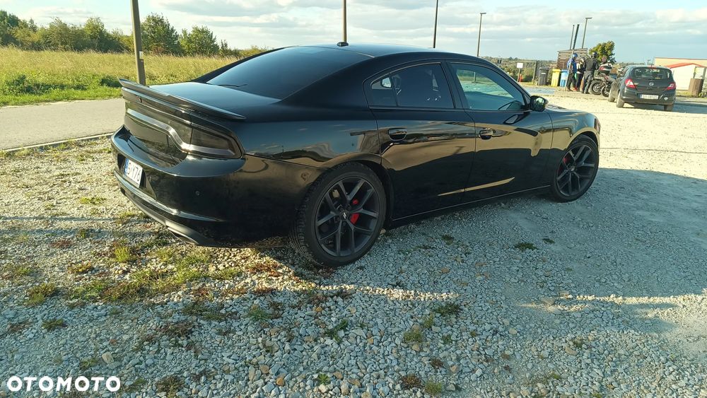 Dodge Charger 3.6 GT - 9