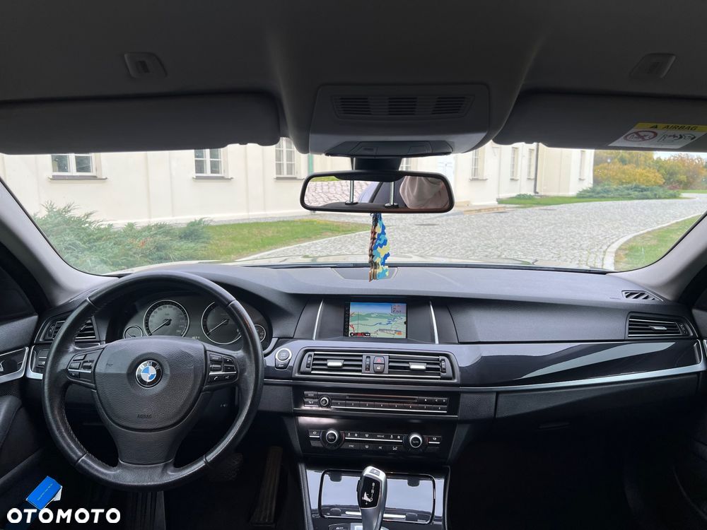 BMW Seria 5 - 35