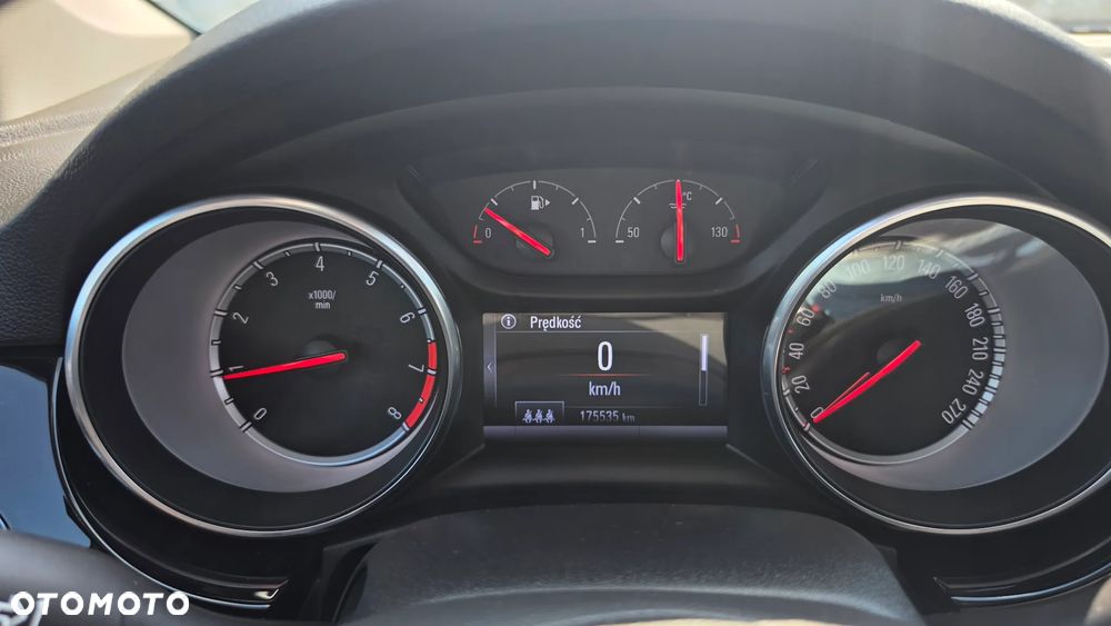 Opel Astra 1.4 Turbo Innovation - 25