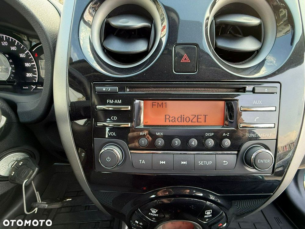 Nissan Note 1.2 Tekna EU6 - 23