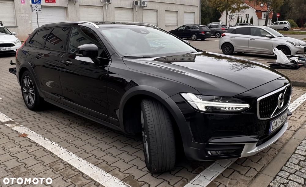Volvo V90 Cross Country 2020 photo 2