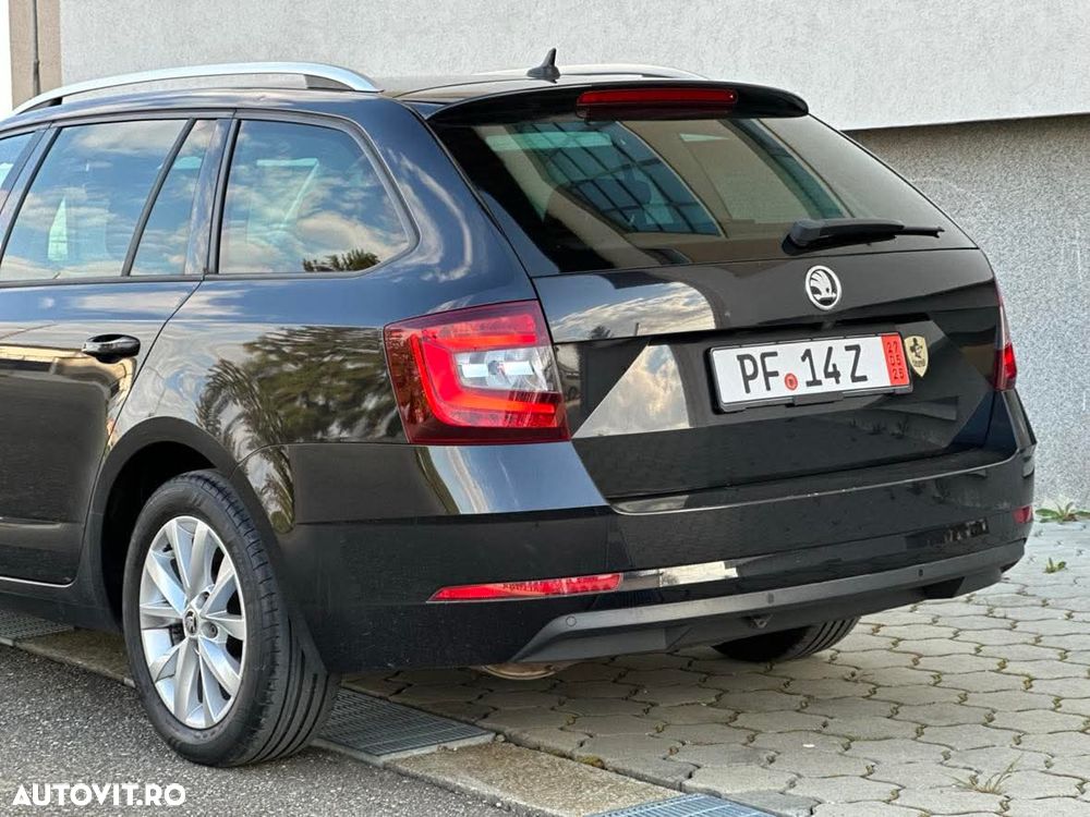 Skoda Octavia 2.0 TDI Sport Edition - 12
