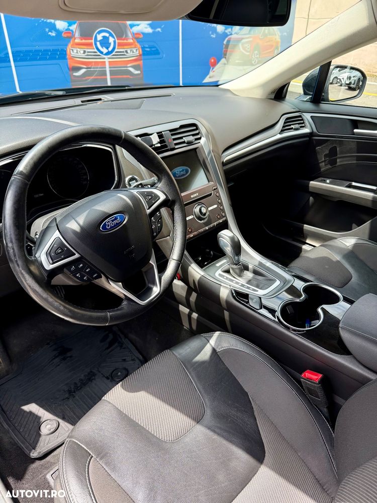 Ford Mondeo 2.0 TDCi Powershift Titanium - 8