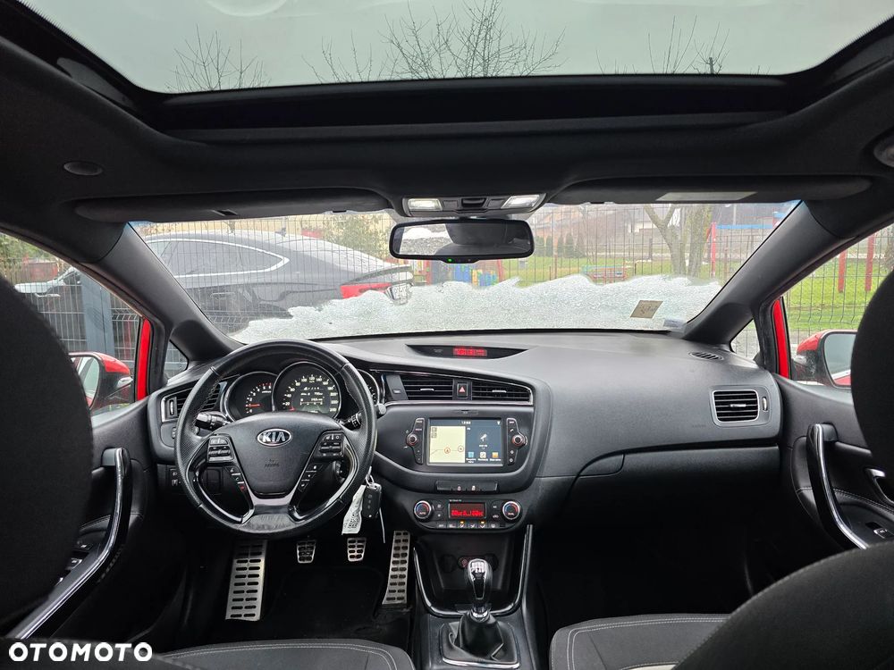 Kia Ceed 1.6 CRDi GT Line - 12