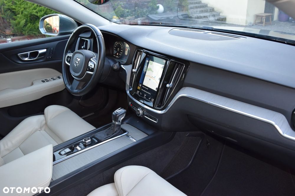 Volvo V60 D4 Drive-E Summum - 10
