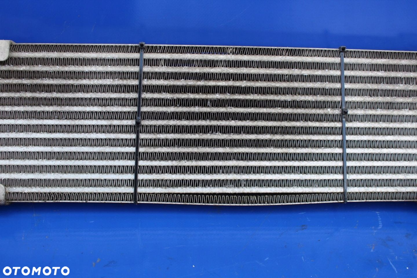 Chłodnica oleju skrzyni biegów OE Mercedes ML W164 GL 3.5 cdi A1645002400 - 6
