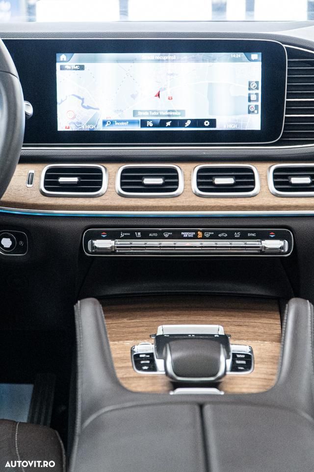 Mercedes-Benz GLE 300 d 4Matic 9G-TRONIC AMG Line - 4