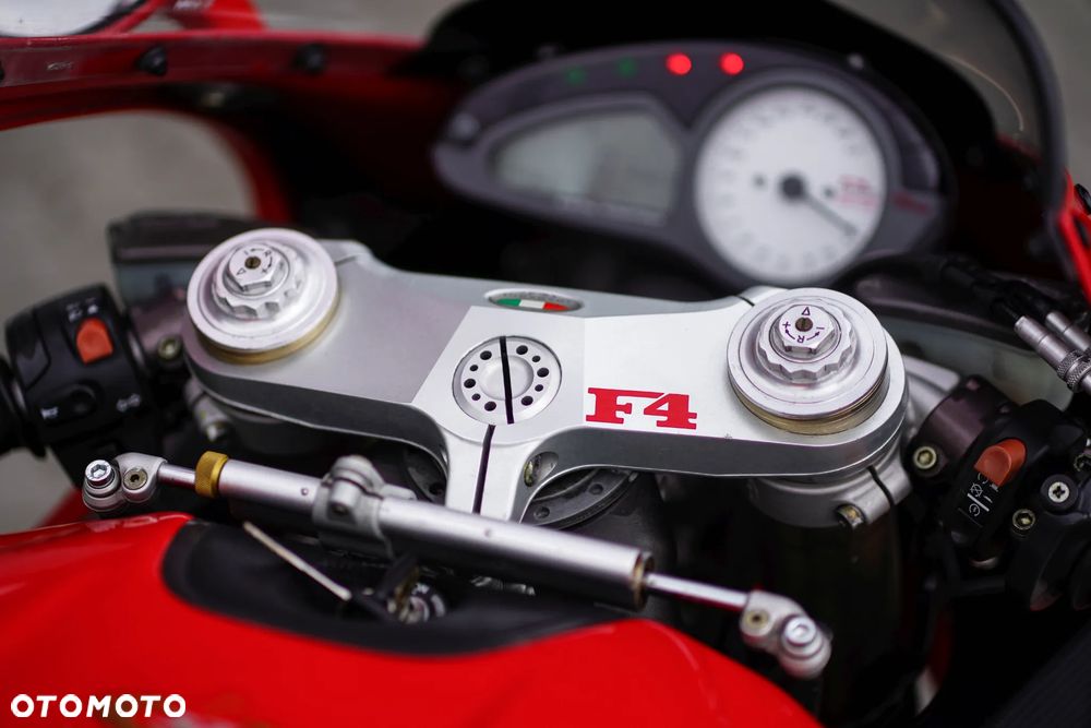 MV AGUSTA F4 - 27