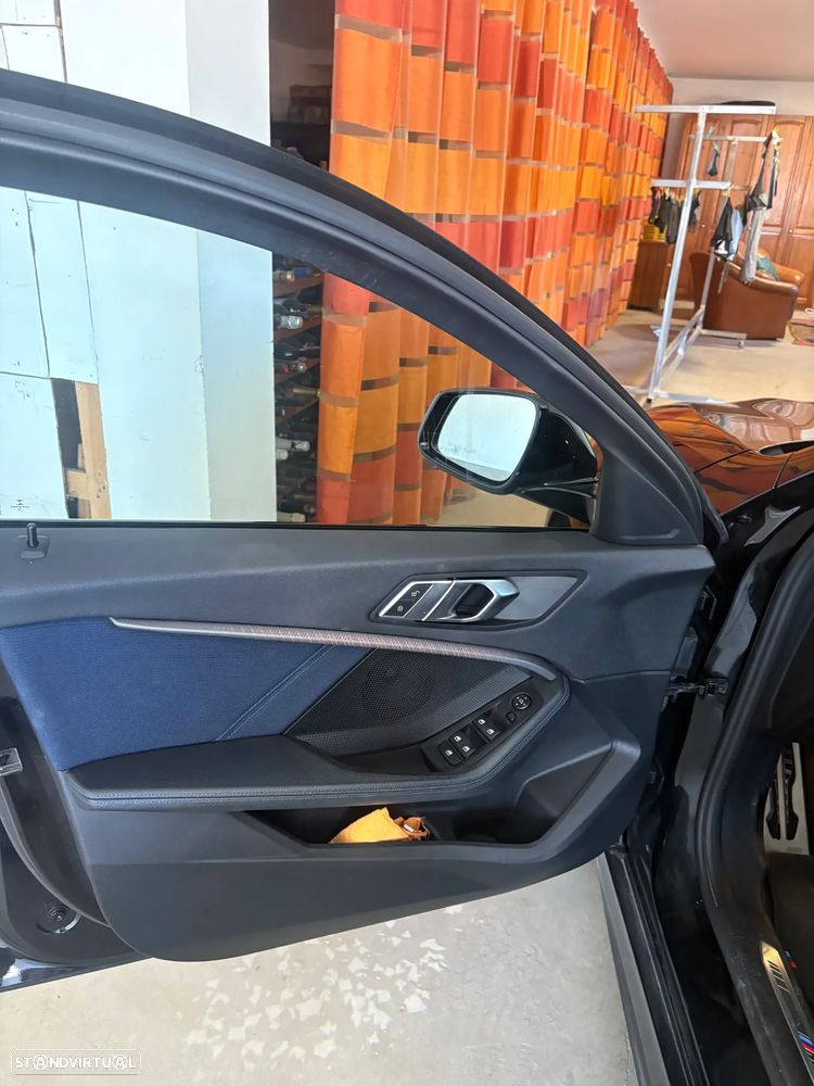BMW 116 d Pack Desportivo M - 7