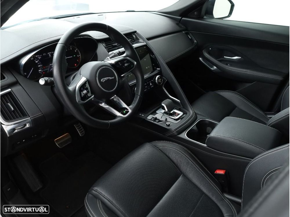 Jaguar E-Pace 1.5 P300e R-Dynamic SE AWD Aut. - 13