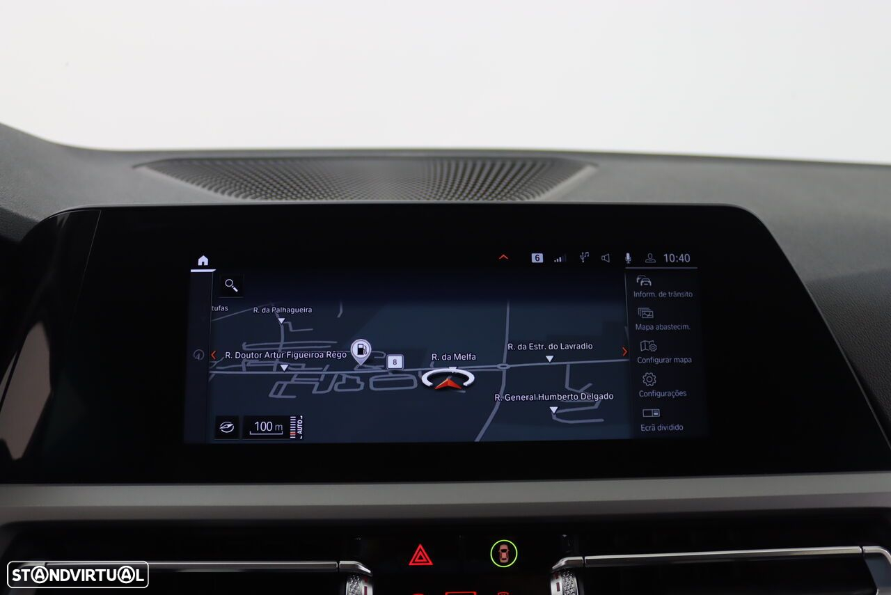 BMW 330 e Touring Corporate Edition Auto - 19