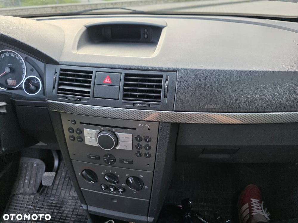 Opel Meriva - 27