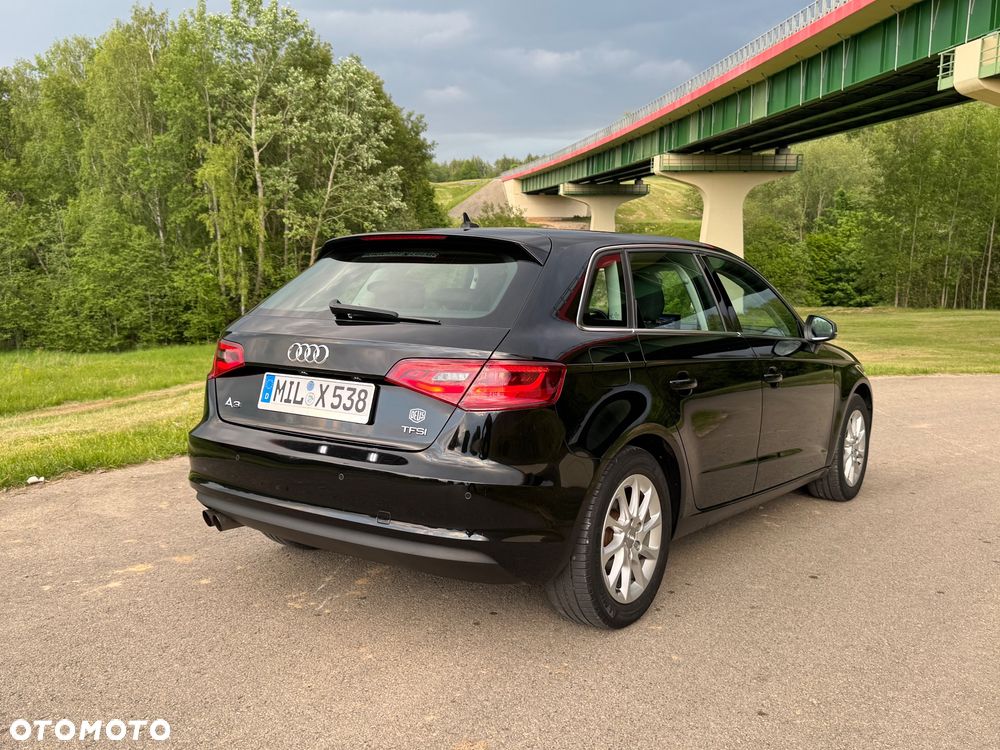 Audi A3 Sportback - 16