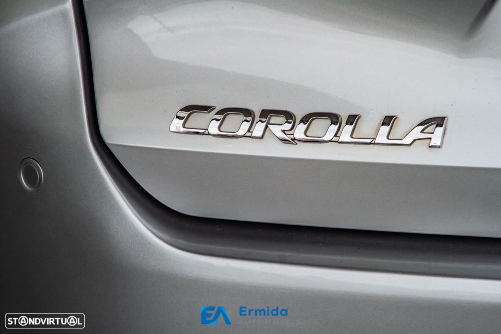 Toyota Corolla Touring Sports - 15