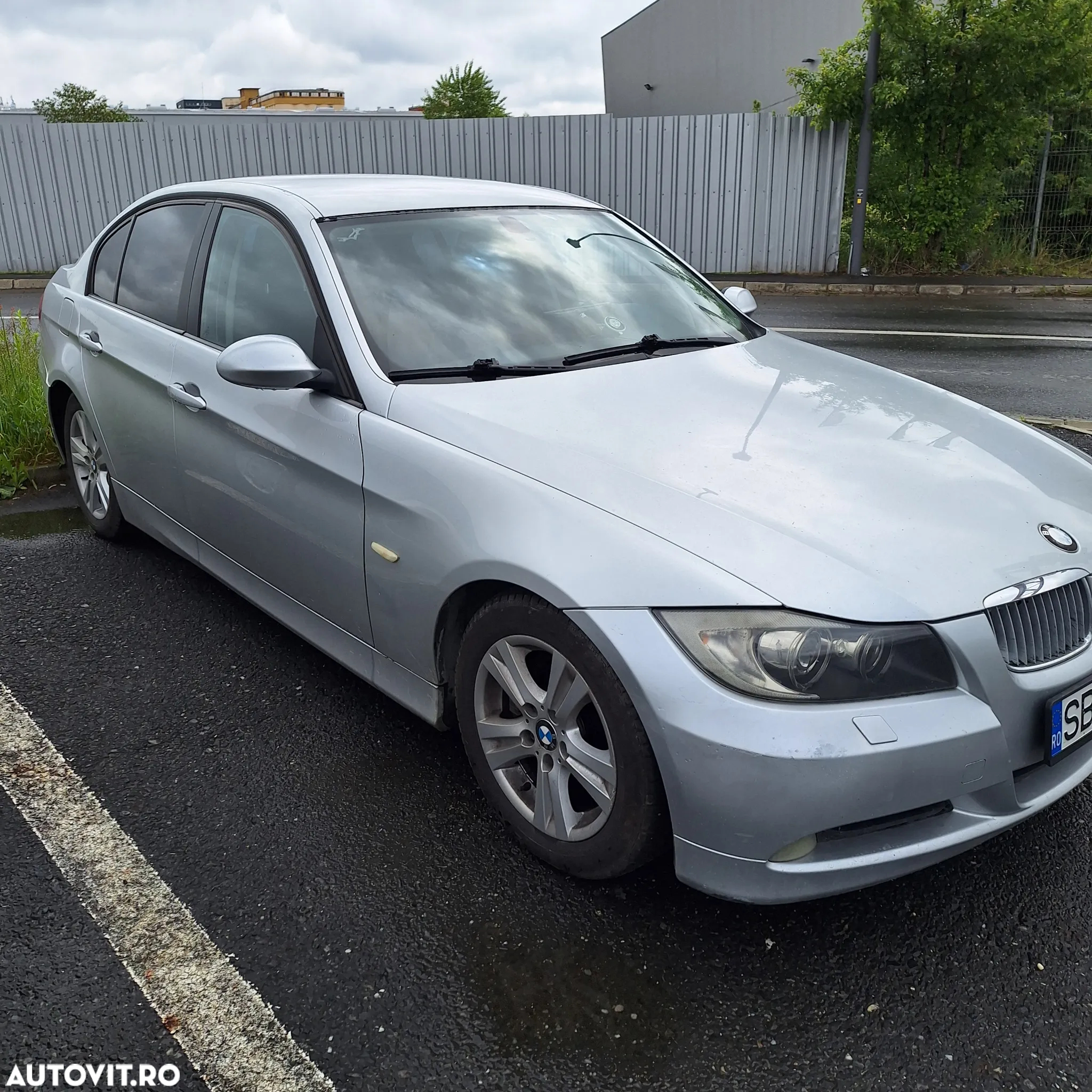 BMW Seria 3 320d - 5