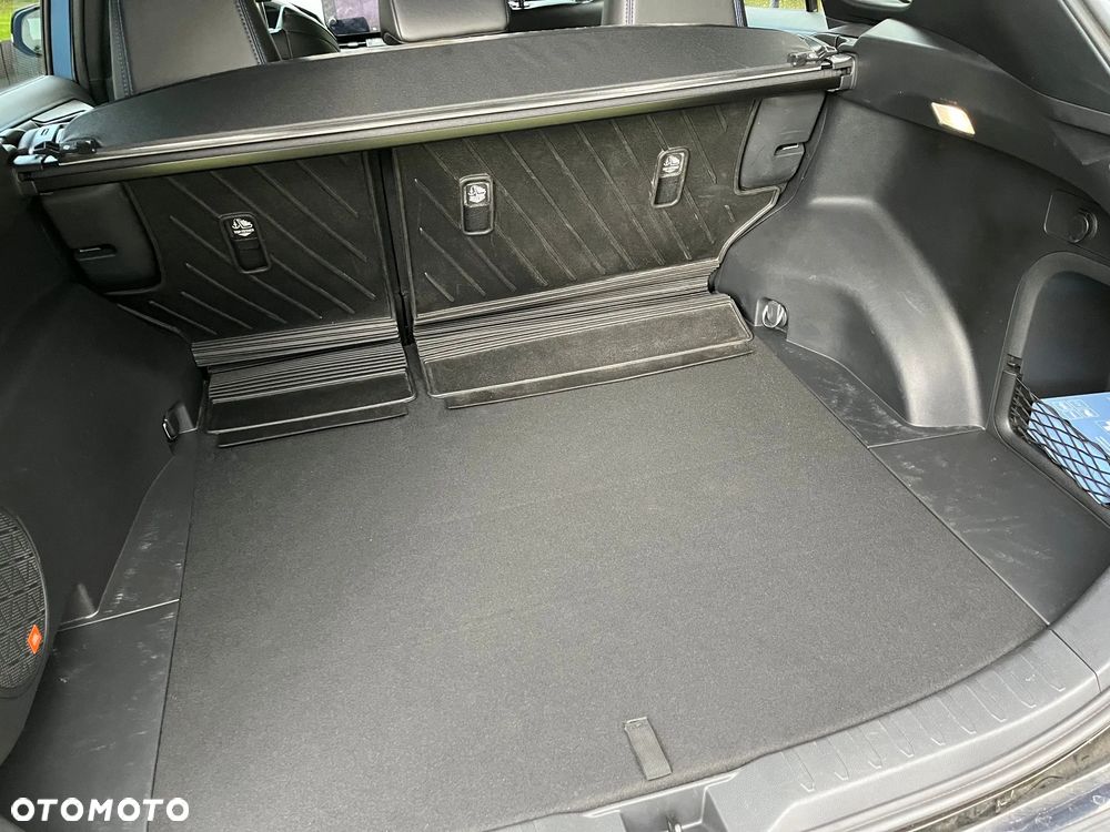 Toyota RAV4 - 23