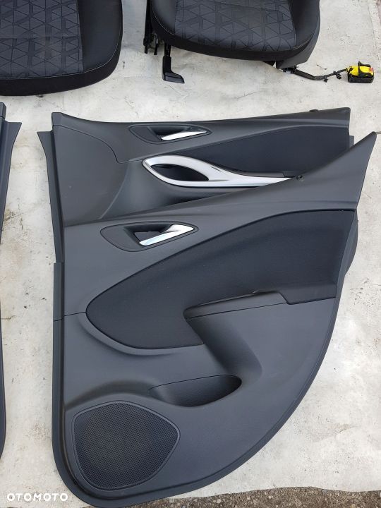 tapicerka drzwi Opel Astra K HB - 1