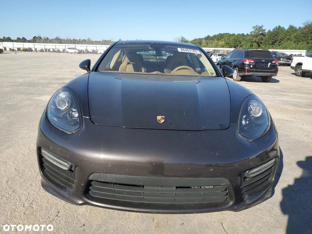Porsche Panamera GTS - 6