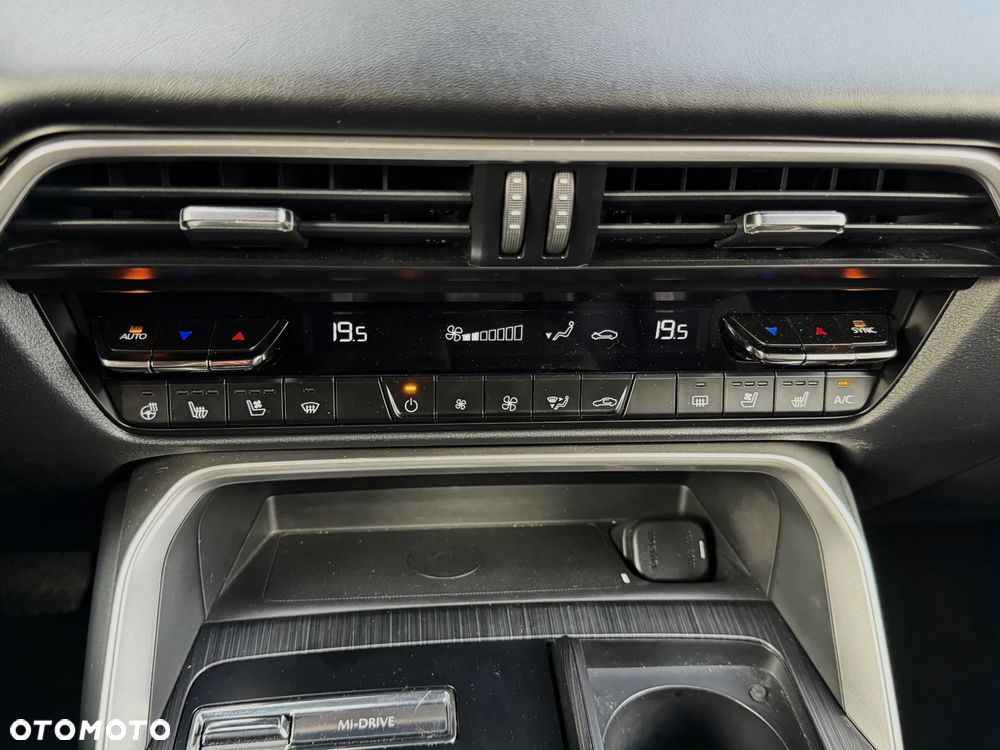 Mazda CX-60 3.3 D mHEV Homura - 13