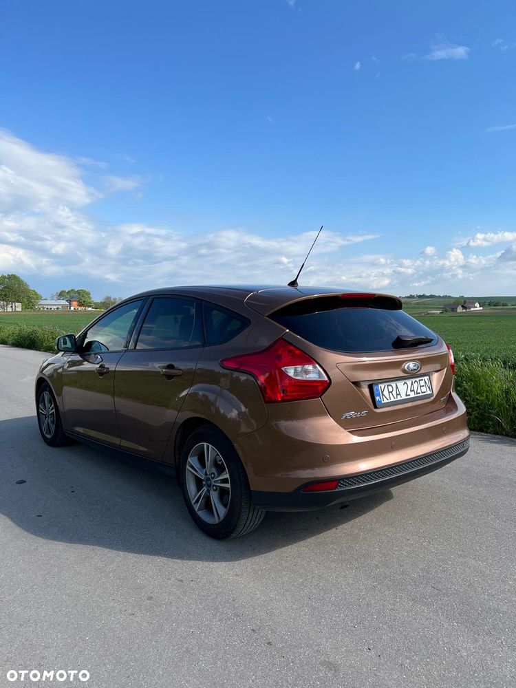 Ford Focus 1.0 EcoBoost Start-Stopp-System Champions Edition - 4