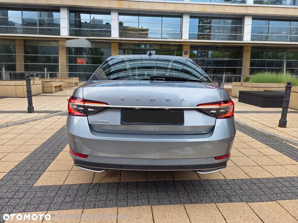 Skoda Superb 2.0 TDI L&K DSG - 7