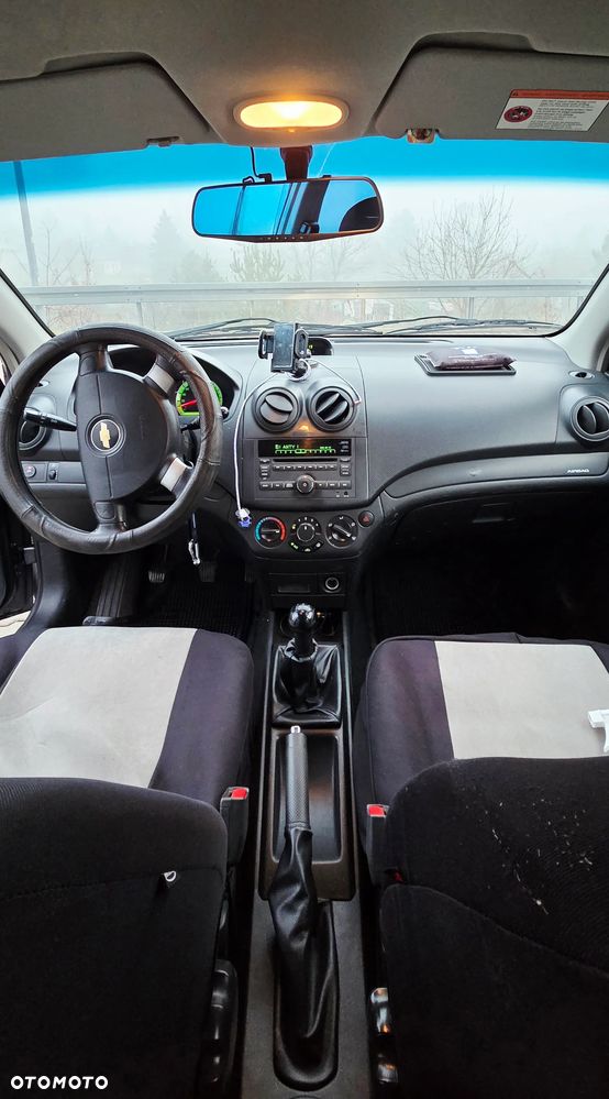 Chevrolet Aveo 1.2 16V Base - 7