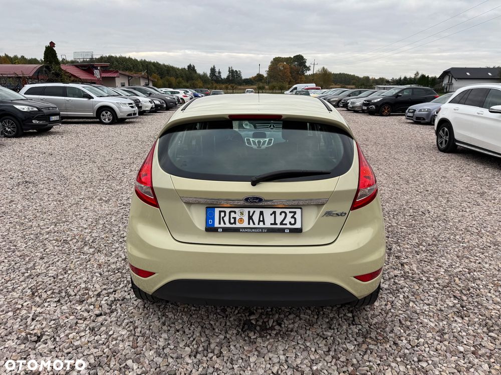 Ford Fiesta 1.4 Ghia - 15