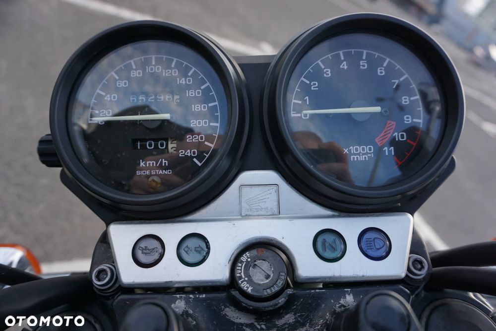 Honda CB - 9