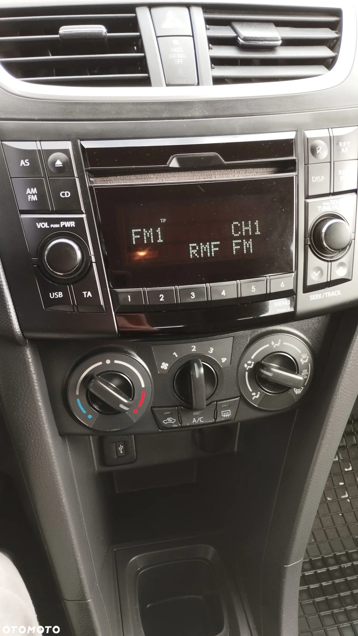 Suzuki Swift 1.2 Club - 13