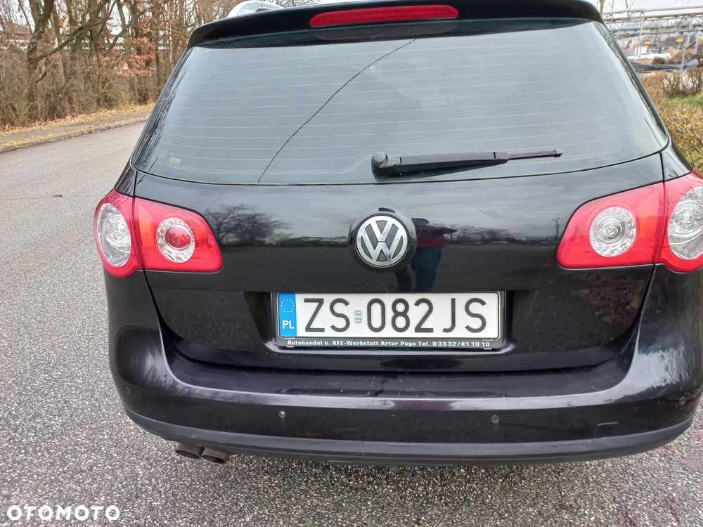 Volkswagen Passat 2.0 TDI DSG Highline - 6