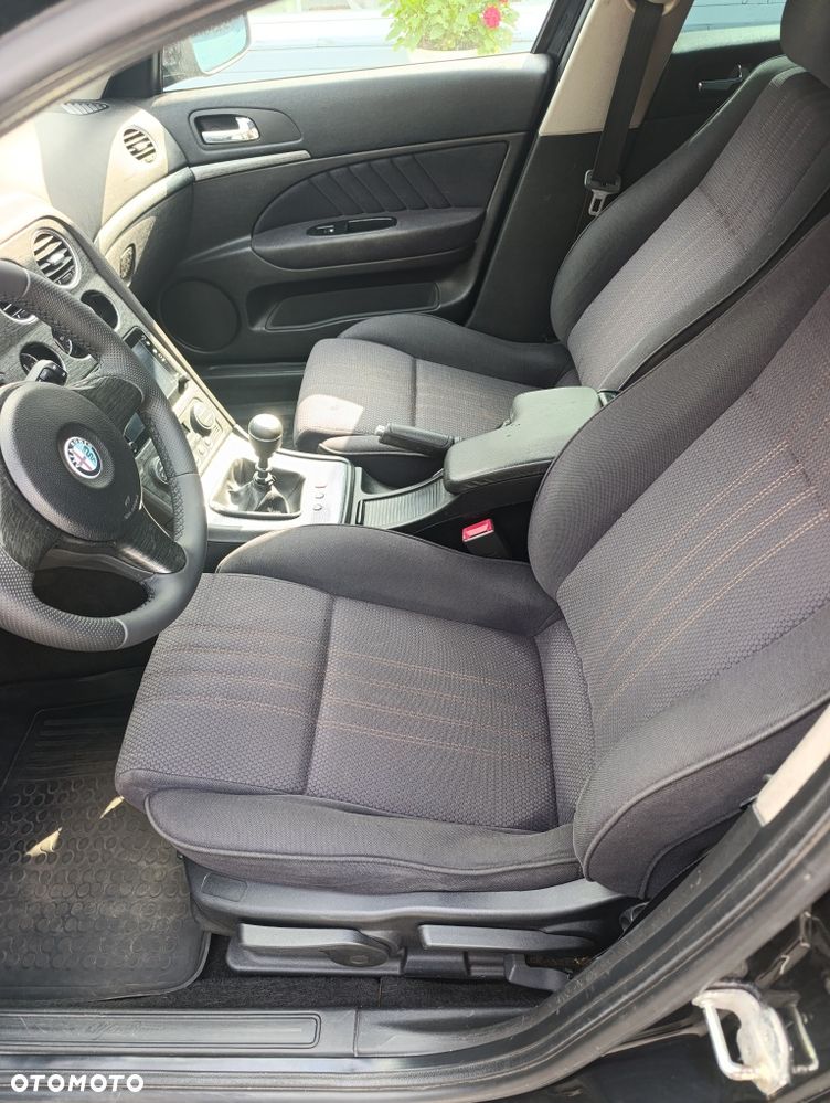 Alfa Romeo 159 - 6