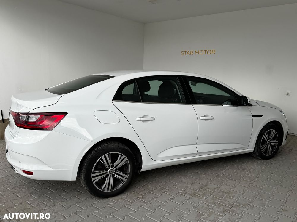 Renault Megane TCe 140 GPF EDC Equilibre - 22