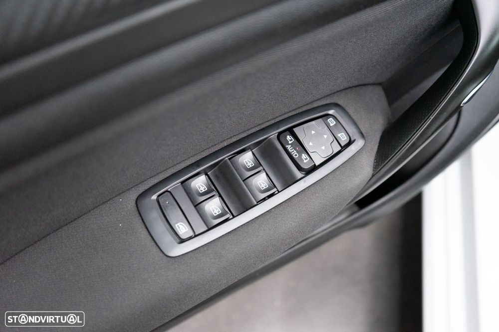 Renault Mégane 1.5 Blue dCi Intens - 22