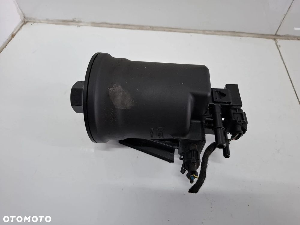 OBUDOWA FILTRA PALIWA OPEL INSIGNIA A 2,0 CDTI - 1