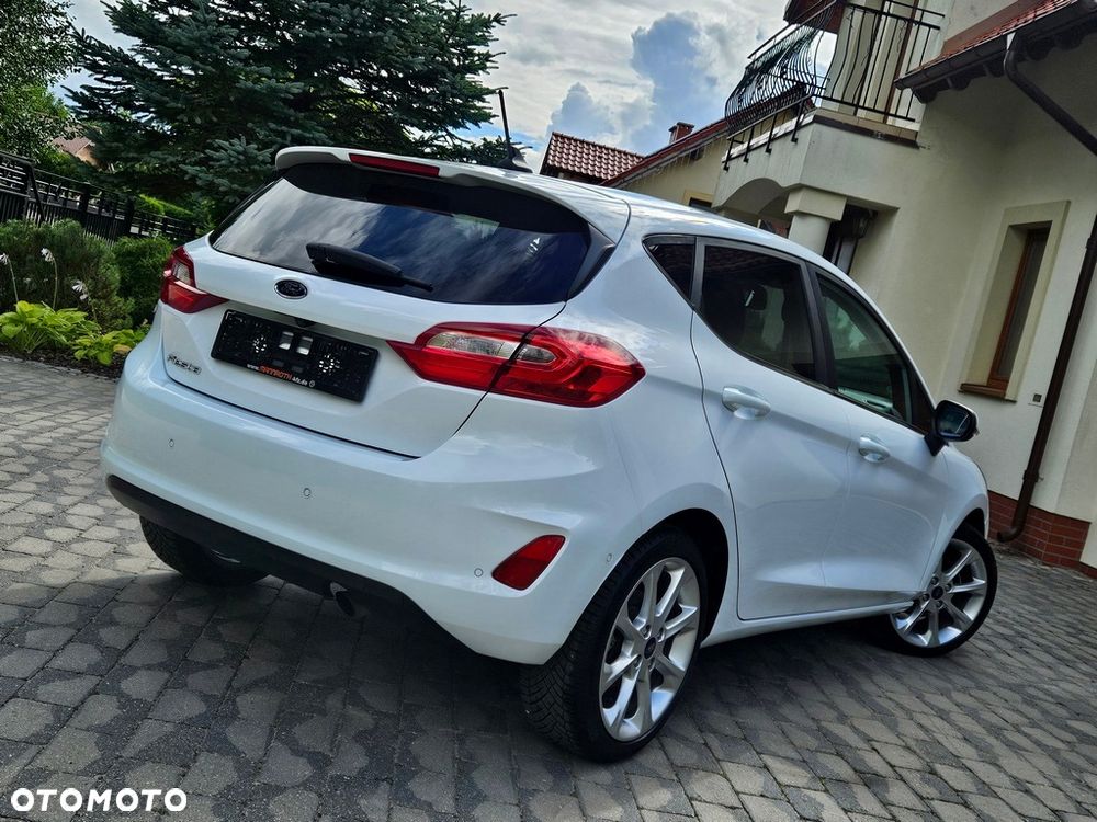 Ford Fiesta 1.5 TDCi S&S TITANIUM - 8