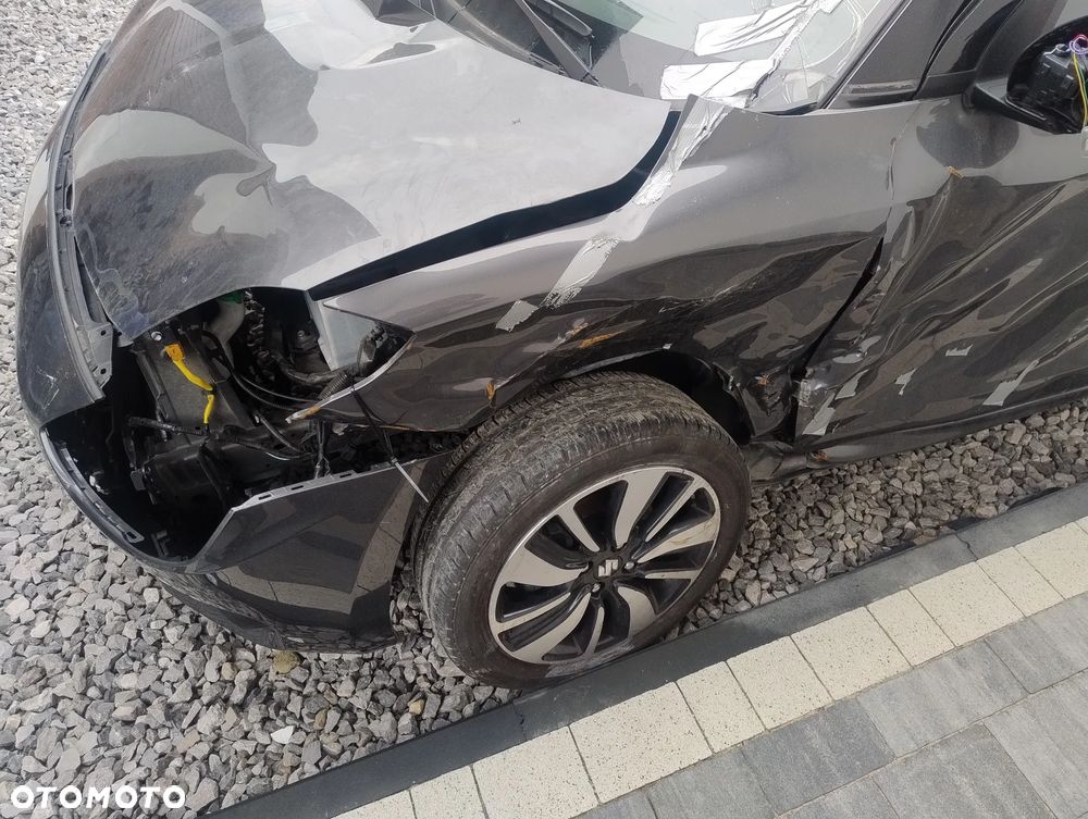 Suzuki Swift 1.2 SHVS Premium Plus - 13