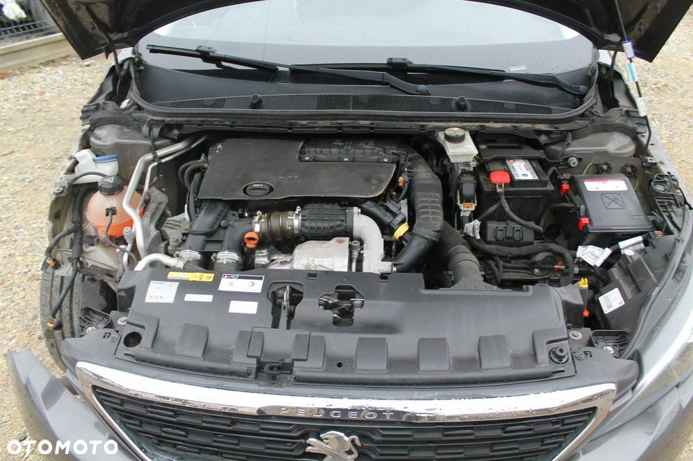 Peugeot 308 - 13