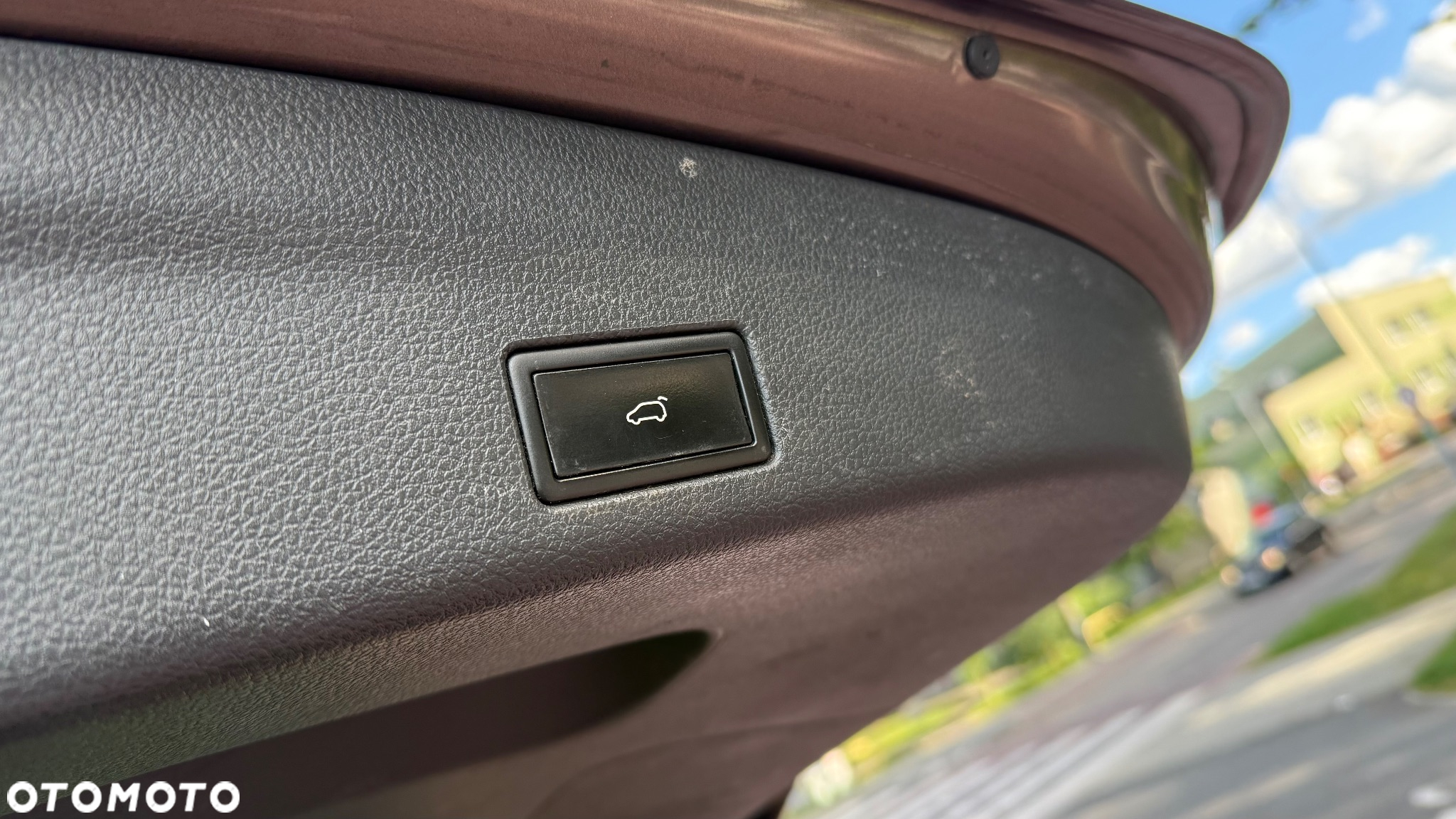 Volkswagen Sharan 2.0 TDI Comfortline DSG - 17