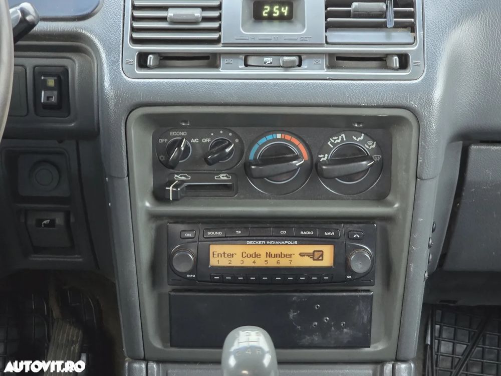 Mitsubishi Pajero Sport 2.5 TD+ Instyle - 8