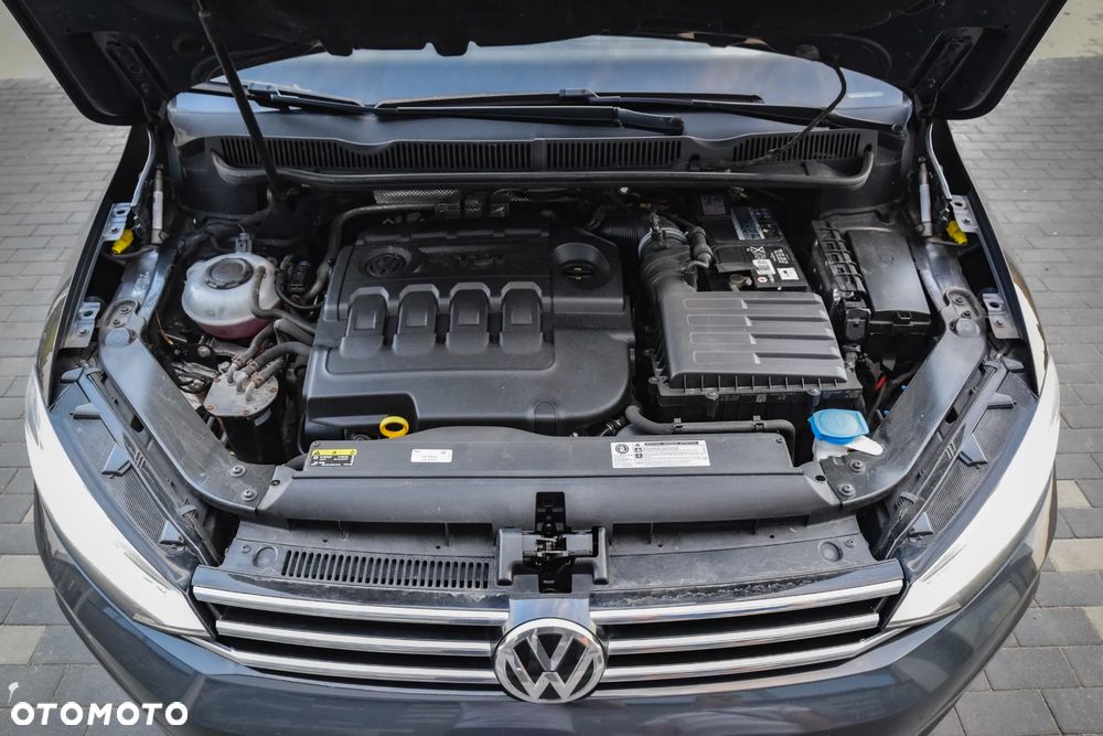 Volkswagen Touran 2.0 TDI BMT Comfortline DSG - 37