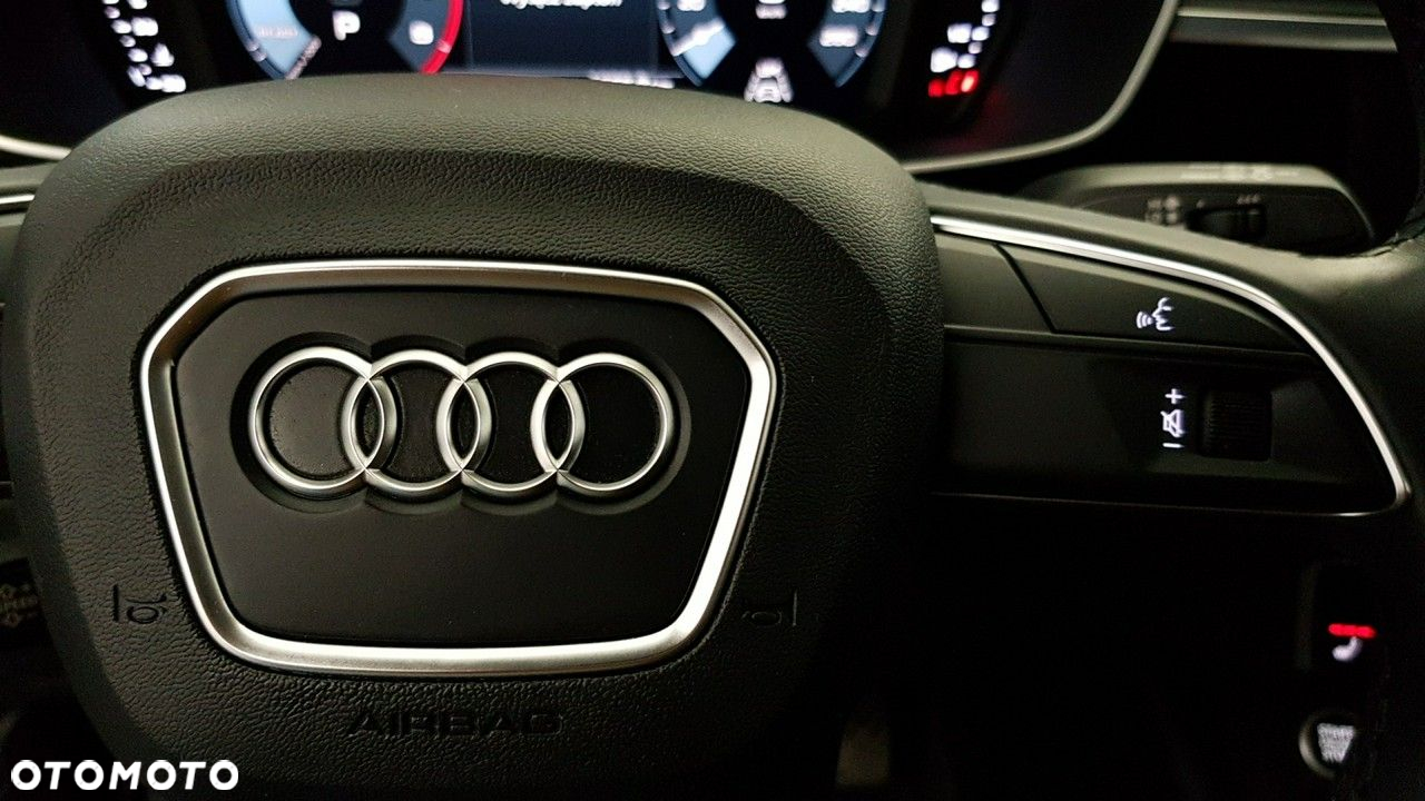 Audi Q3 - 22
