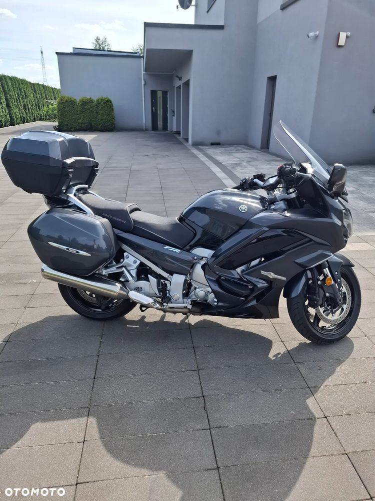 Yamaha FJR - 5