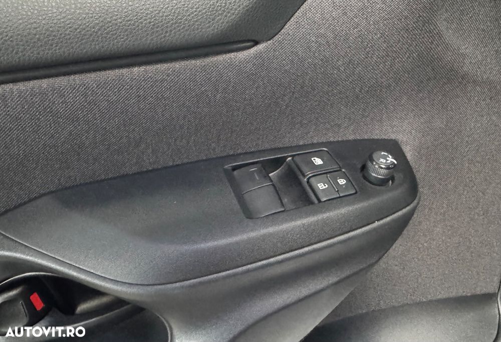 Toyota Yaris 1.5 VVT-i HSD Exclusive Style - 16